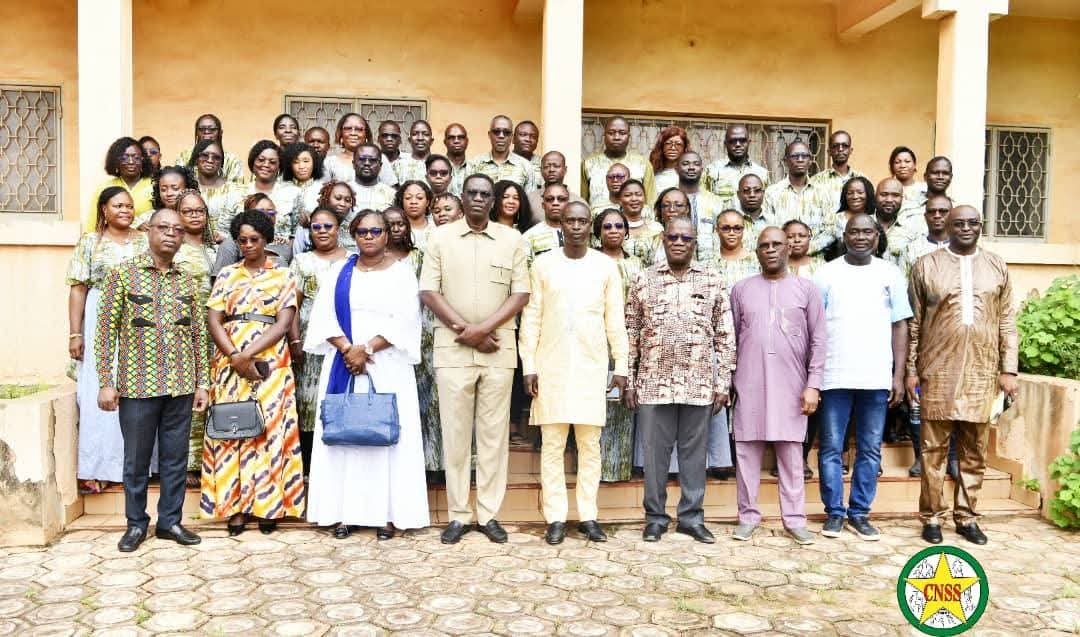Photo de groupe contrôleurs de sécurité sociale